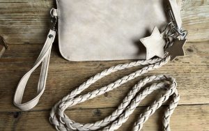 Sterren tasje met gevlochten koord