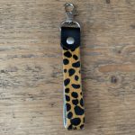 Sleutelhanger leer Cheetah oranje