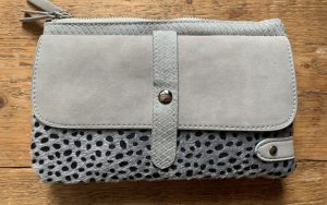 Schouder crossbody tasje licht grijs